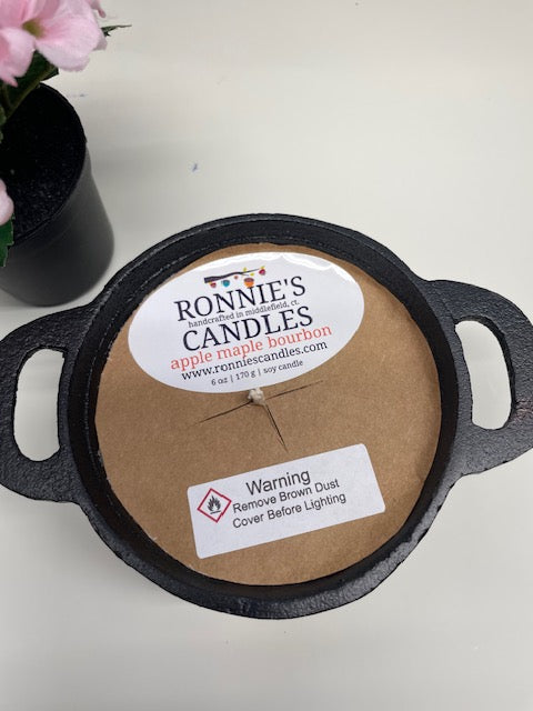 2 In 1 (6) oz Soy Candle/Black Cast Iron Dutch Oven Wax Warmer