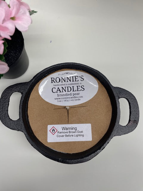 2 In 1 (6) oz Soy Candle/Black Cast Iron Dutch Oven Wax Warmer