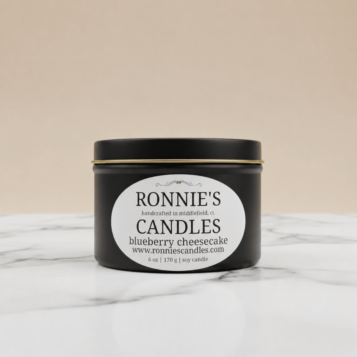 Blueberry cheesecake scented candle inspired by baked goods, perfect for food lovers