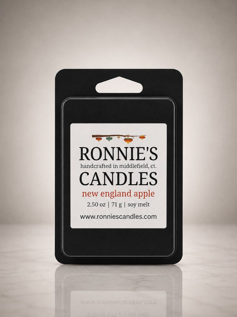 New England Apple Soy Melt - Crisp Macintosh Apple & Vanilla Cedar Fragrance by Ronnie's Candles